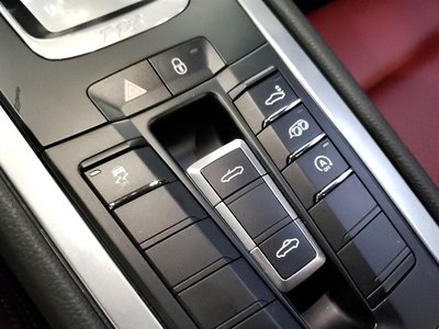 صورة مصغرة 47 لـ 2017 Porsche 718