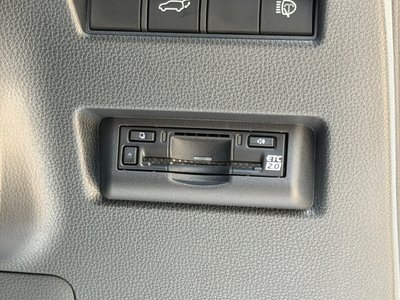 2024 Toyota LAND CRUISER 250 — миниатюра 30
