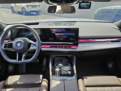 BMW I5 - 4