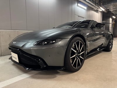 ASTON MARTIN VANTAGE
