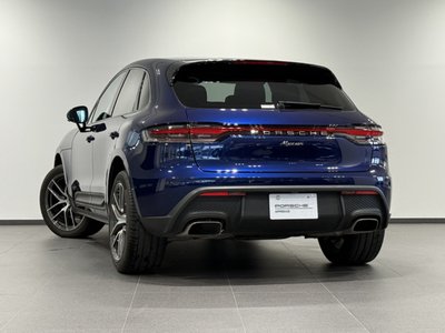 PORSCHE MACAN - 3