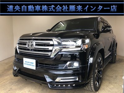 TOYOTA LAND CRUISER 200 - 1