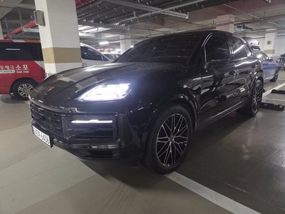 PORSCHE CAYENNE - 1