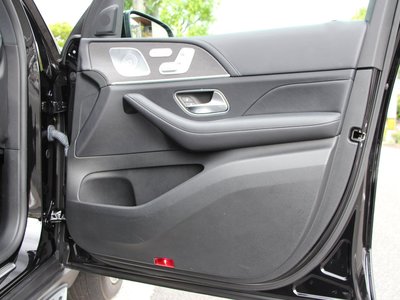 2021 Mercedes-BENZ GLS thumbnail 36