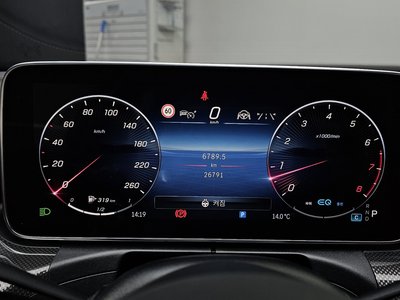 MERCEDES-BENZ C-CLASS - 8