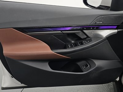 صورة مصغرة 14 لـ 2025 BMW 5 SERIES