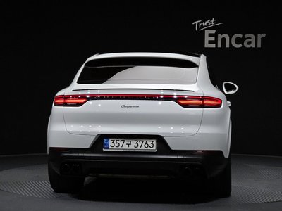PORSCHE CAYENNE - 4