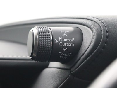 صورة مصغرة 21 لـ 2021 Lexus LS