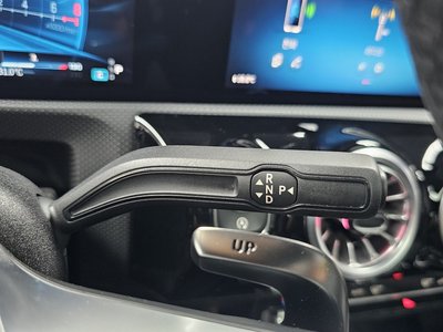 2025 Mercedes-BENZ A-CLASS thumbnail 12