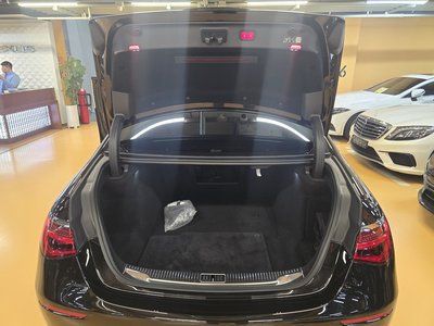 MERCEDES-BENZ S-CLASS - 10