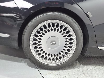 2020 Genesis G90 photo 6