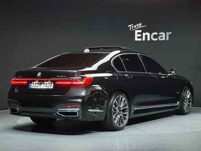 BMW 7 SERIES - 4