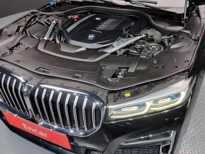 BMW 7 SERIES - 7