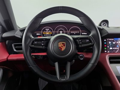 صورة مصغرة 19 لـ 2021 Porsche TAYCAN