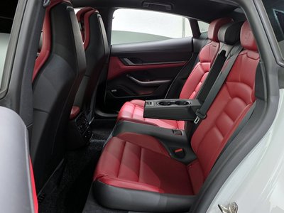 صورة مصغرة 18 لـ 2021 Porsche TAYCAN