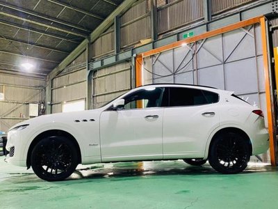 MASERATI LEVANTE - 8