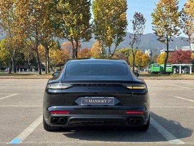 PORSCHE PANAMERA - 3