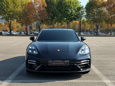 PORSCHE PANAMERA - 2