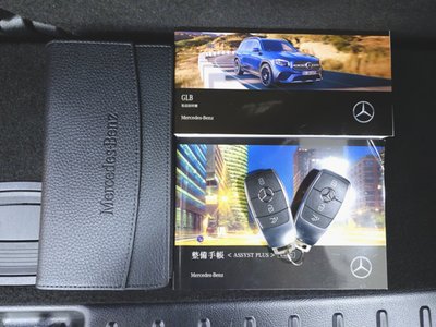 2023 Mercedes-BENZ GLB — миниатюра 26