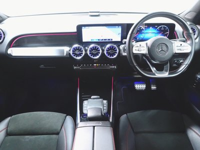 2023 Mercedes-BENZ GLB — миниатюра 12