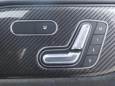 2023 Mercedes-BENZ GLB — миниатюра 21
