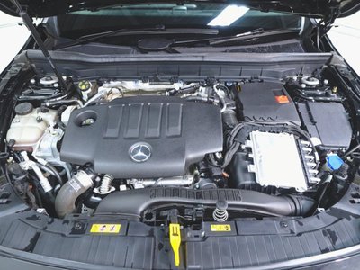2023 Mercedes-BENZ GLB — миниатюра 35