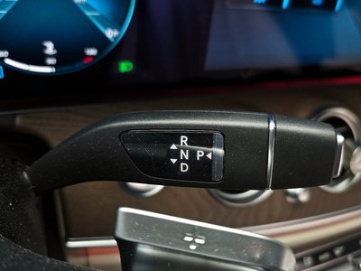 MERCEDES-BENZ E-CLASS - 9