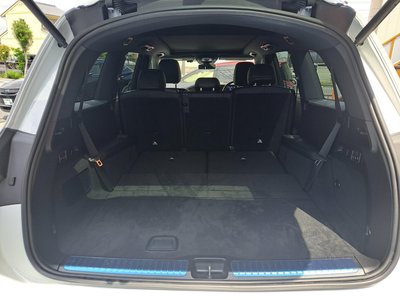 MERCEDES-BENZ GLS - 10