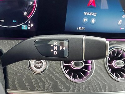 2025 Mercedes-BENZ GT AMG 缩略图 19