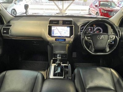 TOYOTA LAND CRUISER PRADO - 3