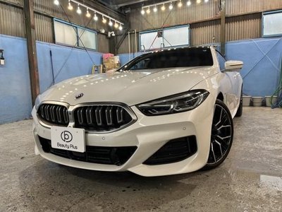 BMW 8 SERIES - 1