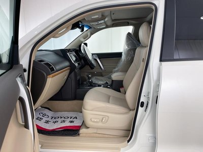 صورة 12 لـ 2023 Toyota LAND CRUISER PRADO