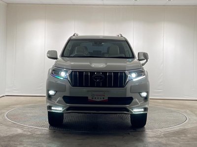 TOYOTA LAND CRUISER PRADO - 7