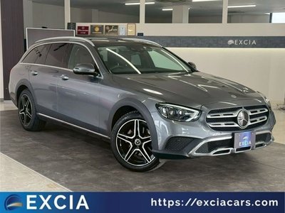 MERCEDES-BENZ E-CLASS - 1