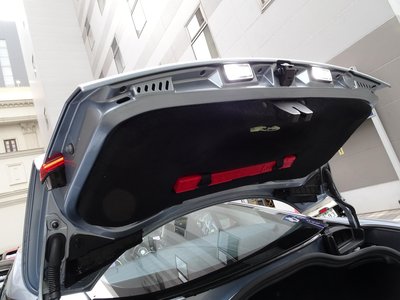 2019 Aston Martin DB11 缩略图 74