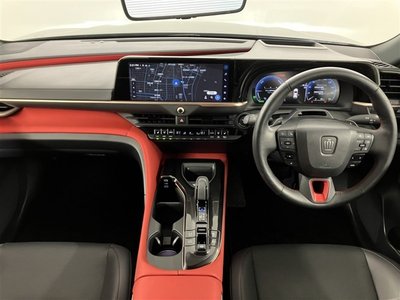 TOYOTA CROWN SPORT - 6