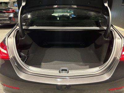 MERCEDES-BENZ C-CLASS - 8