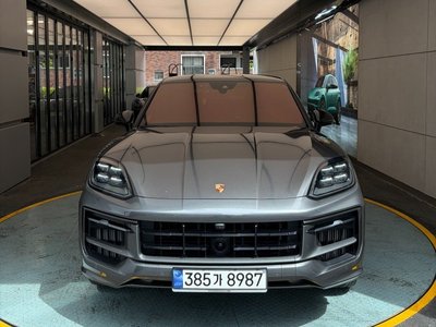 2024 Porsche CAYENNE 照片 2