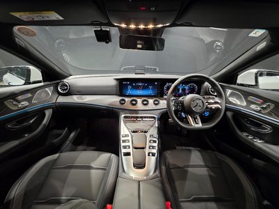 MERCEDES-BENZ GT 4-DOOR COUPE AMG - 8