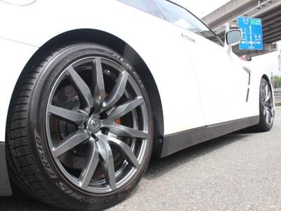 2014 Nissan GT-R 照片 4
