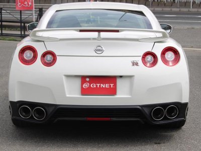 2014 Nissan GT-R 照片 9