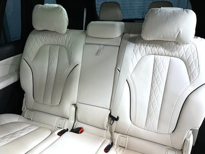 2021 BMW X7 — миниатюра 13