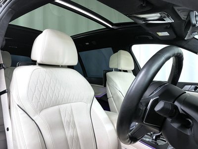 2021 BMW X7 — миниатюра 39