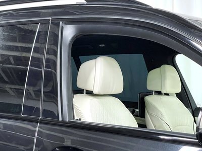 2021 BMW X7 photo 9