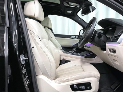 2021 BMW X7 — миниатюра 11