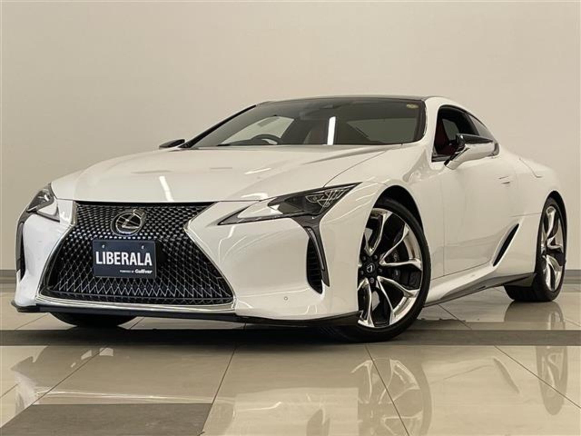 LEXUS LC - View 1