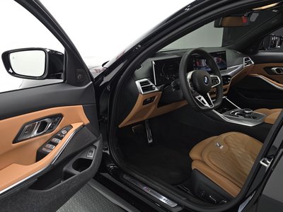 صورة مصغرة 13 لـ 2026 BMW 3 SERIES