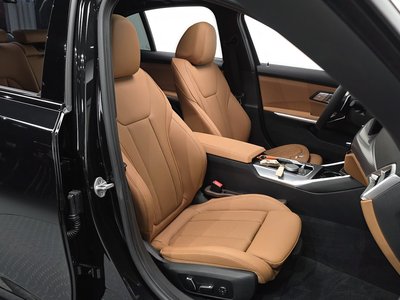 صورة مصغرة 17 لـ 2026 BMW 3 SERIES