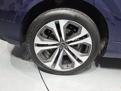 2023 AUDI Q8 照片 6