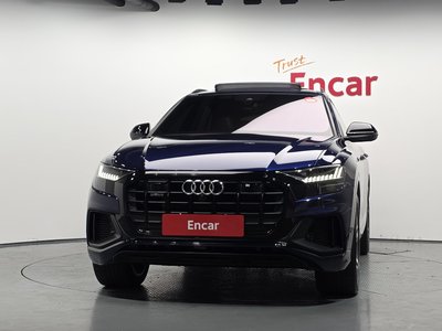 2023 AUDI Q8 照片 2